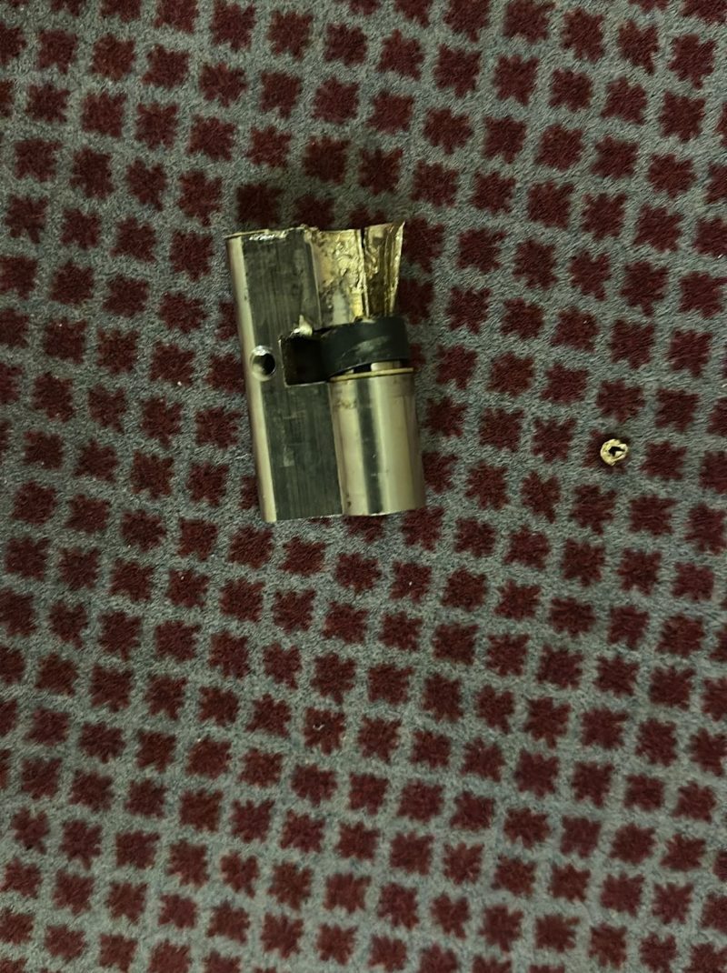 WhatsApp Image 2025-10-15 at 12.00.49